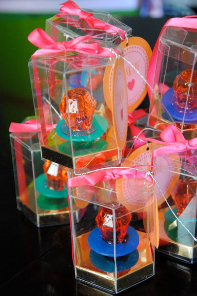 bridal shower favors ring pop