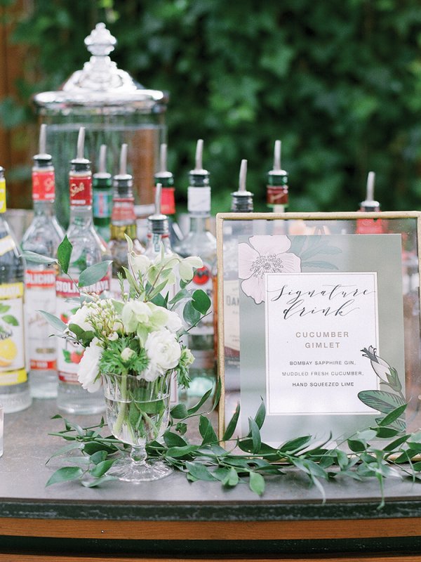 Garden Glory: Ashley & AJ in Bloomfield, MI