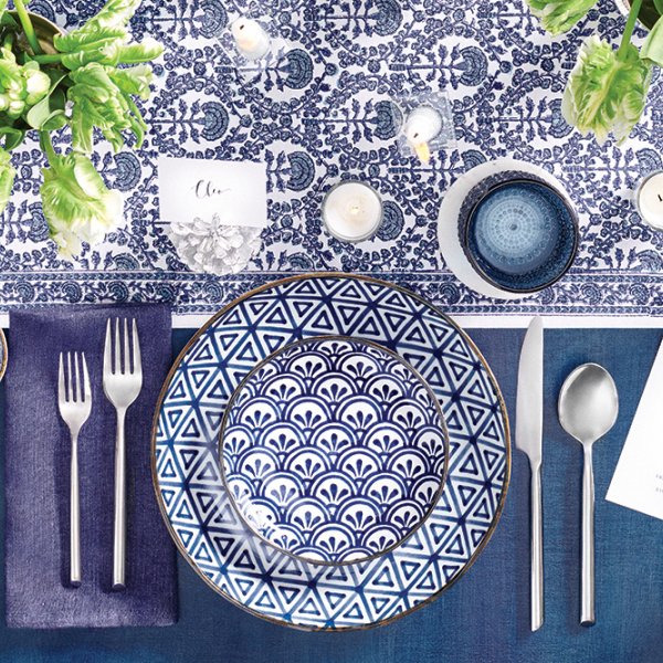 Blue wedding tablescape Blue wedding tablescape