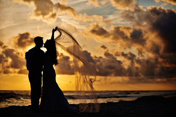 golden hour beach wedding photo