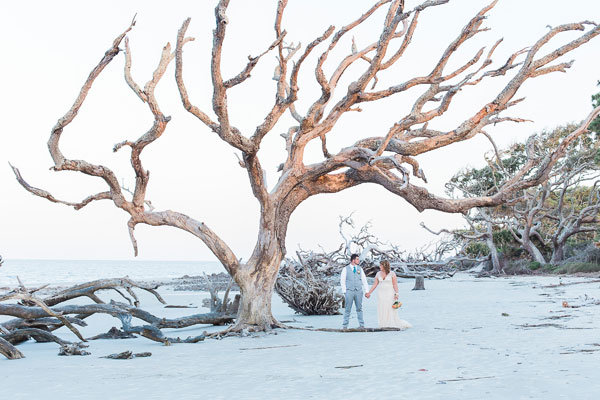 beach wedding photo
