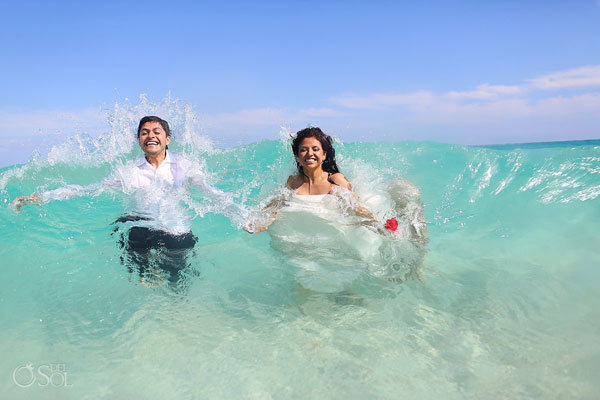 beach wedding photo