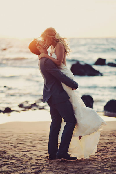 beach wedding photo