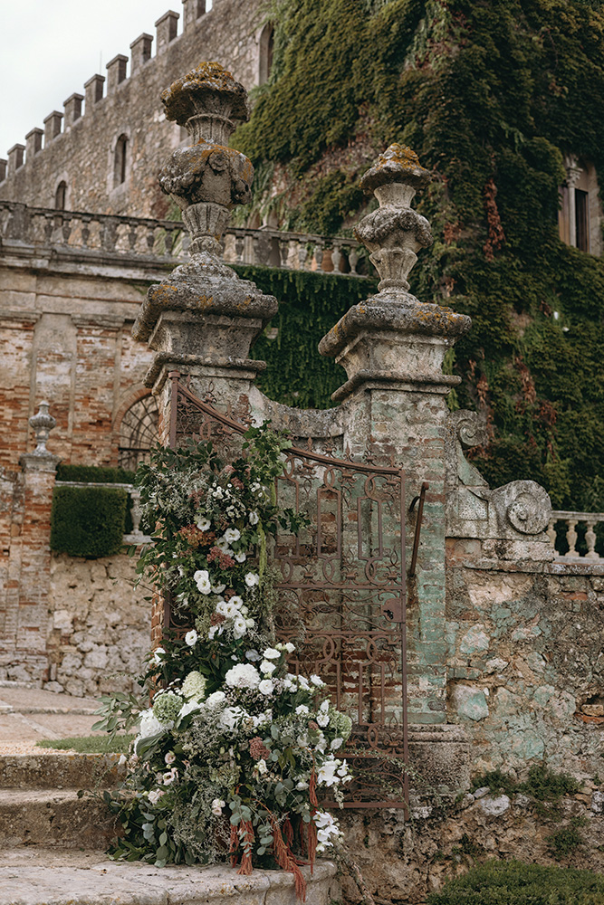tuscany castle real wedding tuscany castle real wedding