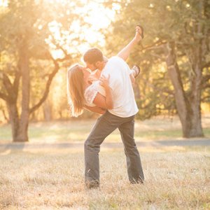 wedding engagement photo
